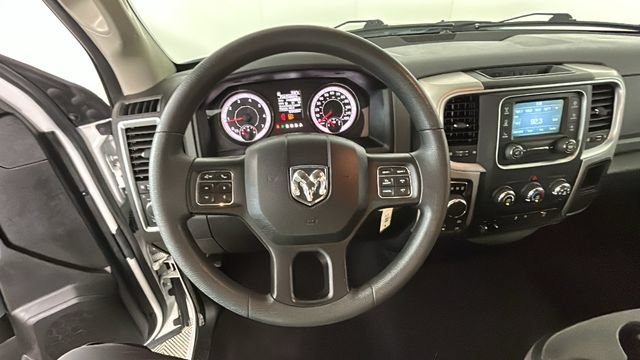 Used 2020 RAM 1500 Classic Warlock AWD/4WD image 15