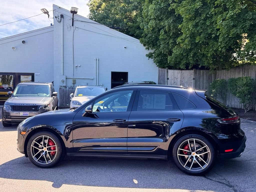 Used 2026 Porsche Macan S AWD/4WD image 2