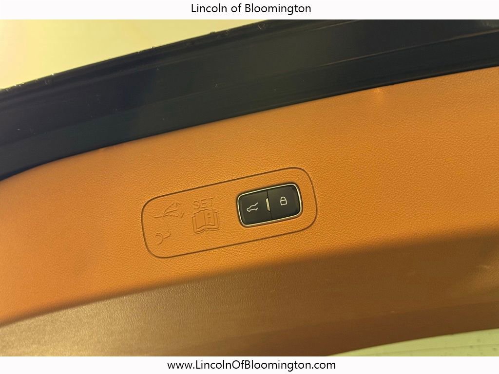 Certified 2023 Lincoln Aviator Black Label w/ Jet Package image 65