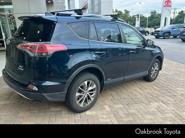 Used 2017 Toyota RAV4 XLE AWD/4WD image 11