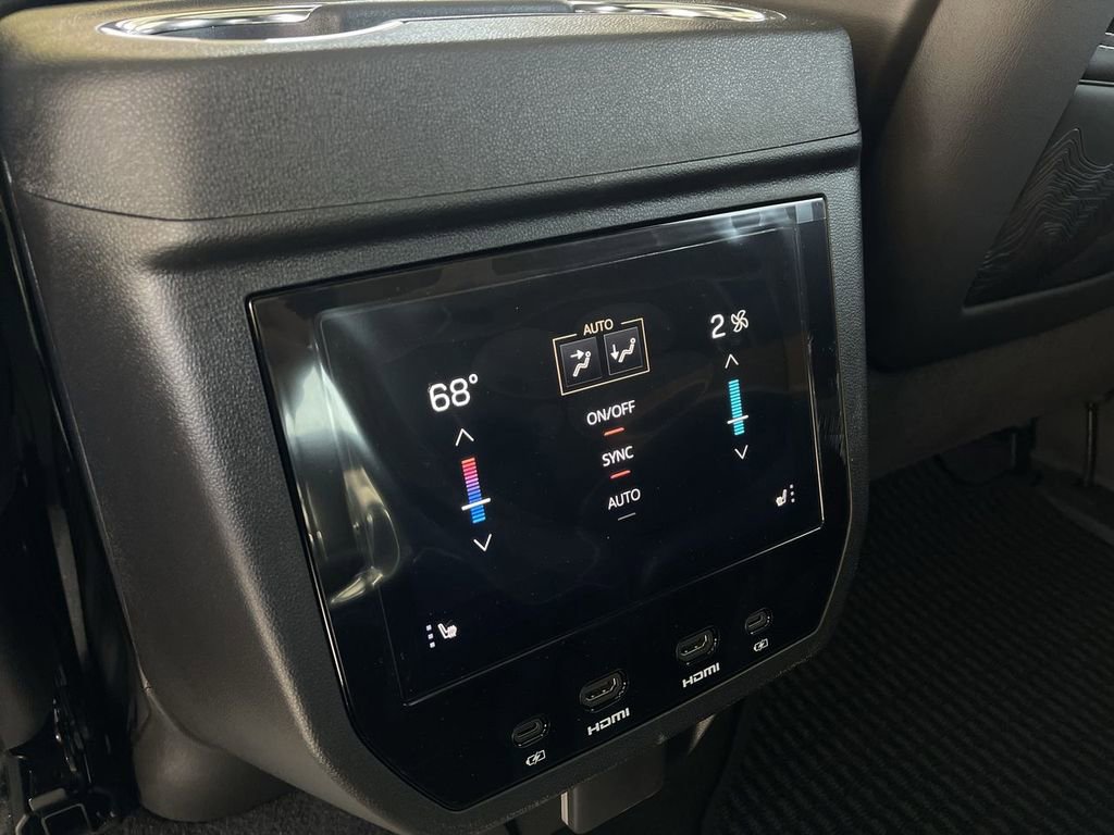 New 2026 GMC Yukon XL Denali Ultimate image 21