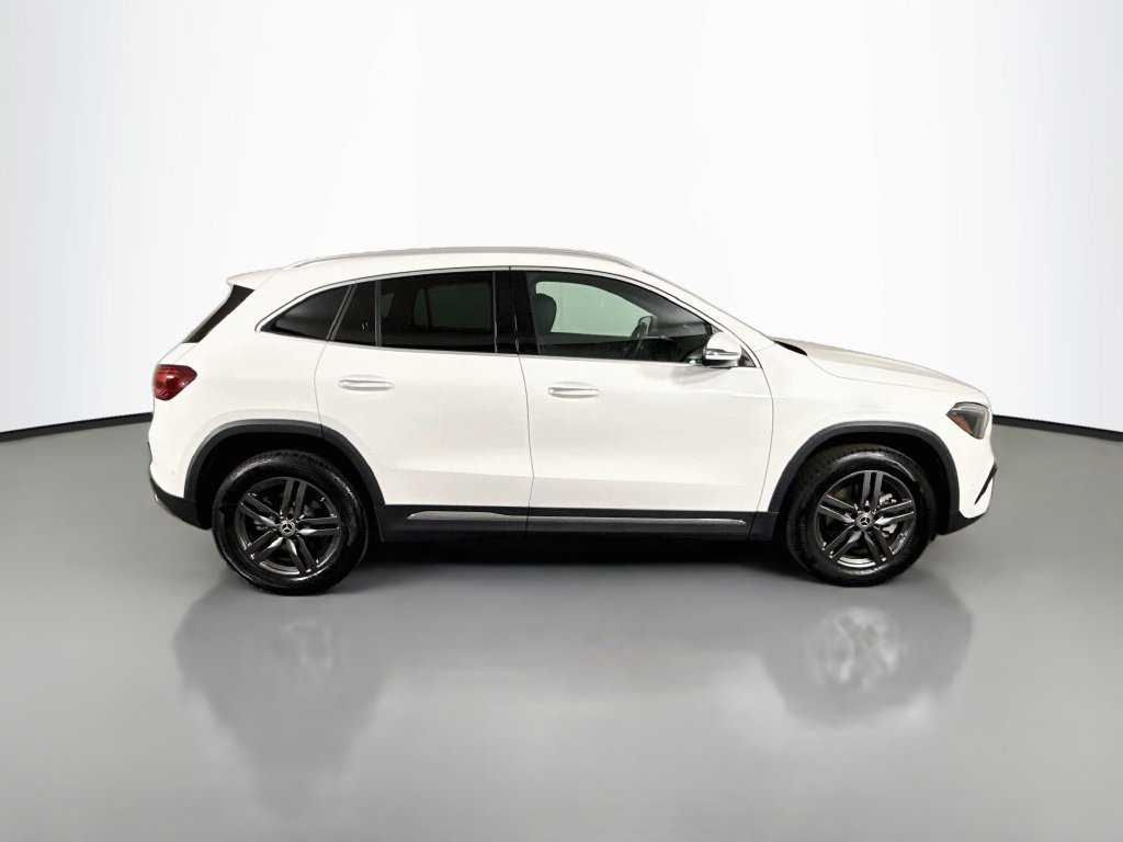 Used 2025 Mercedes-Benz GLA 250 image 8