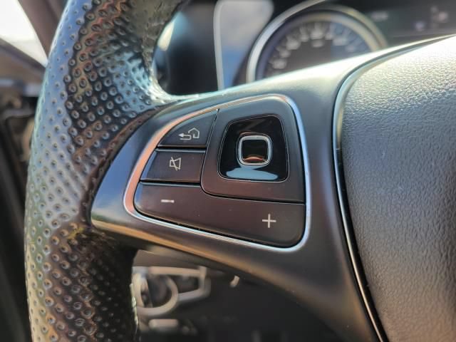 Used 2018 Mercedes-Benz E 400 4MATIC Sedan image 22