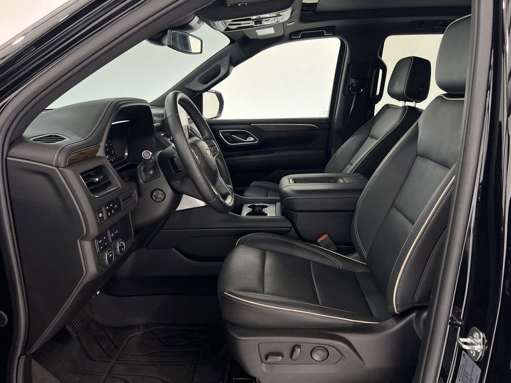 Used 2024 Chevrolet Tahoe Premier image 18