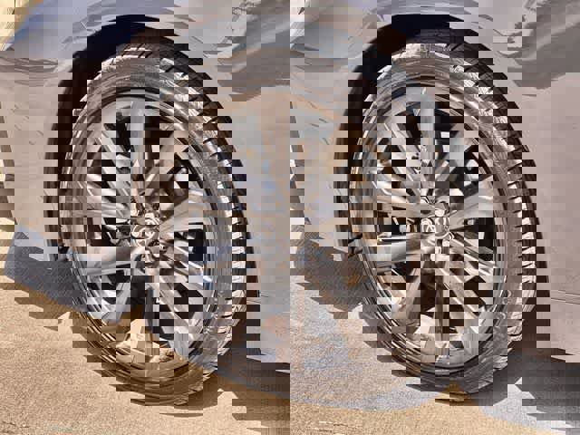 Used 2024 Toyota Corolla SE image 9