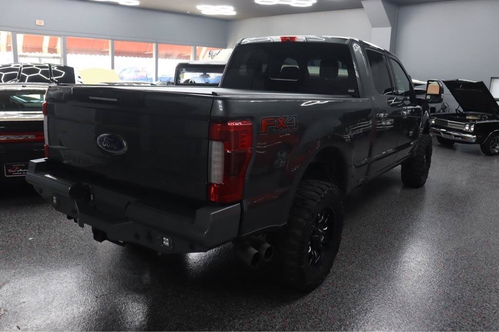 Used 2019 Ford F350 Lariat w/ Lariat Ultimate Package AWD/4WD image 9
