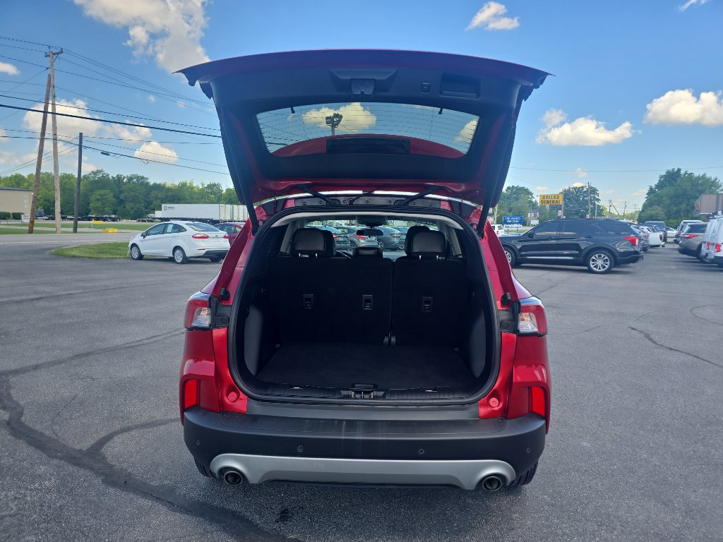 Used 2022 Ford Escape SEL image 26