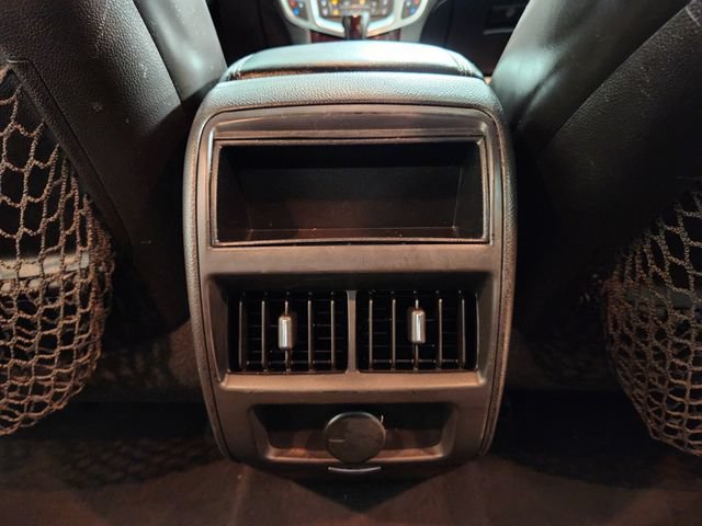 Used 2012 Cadillac SRX Performance FWD image 29