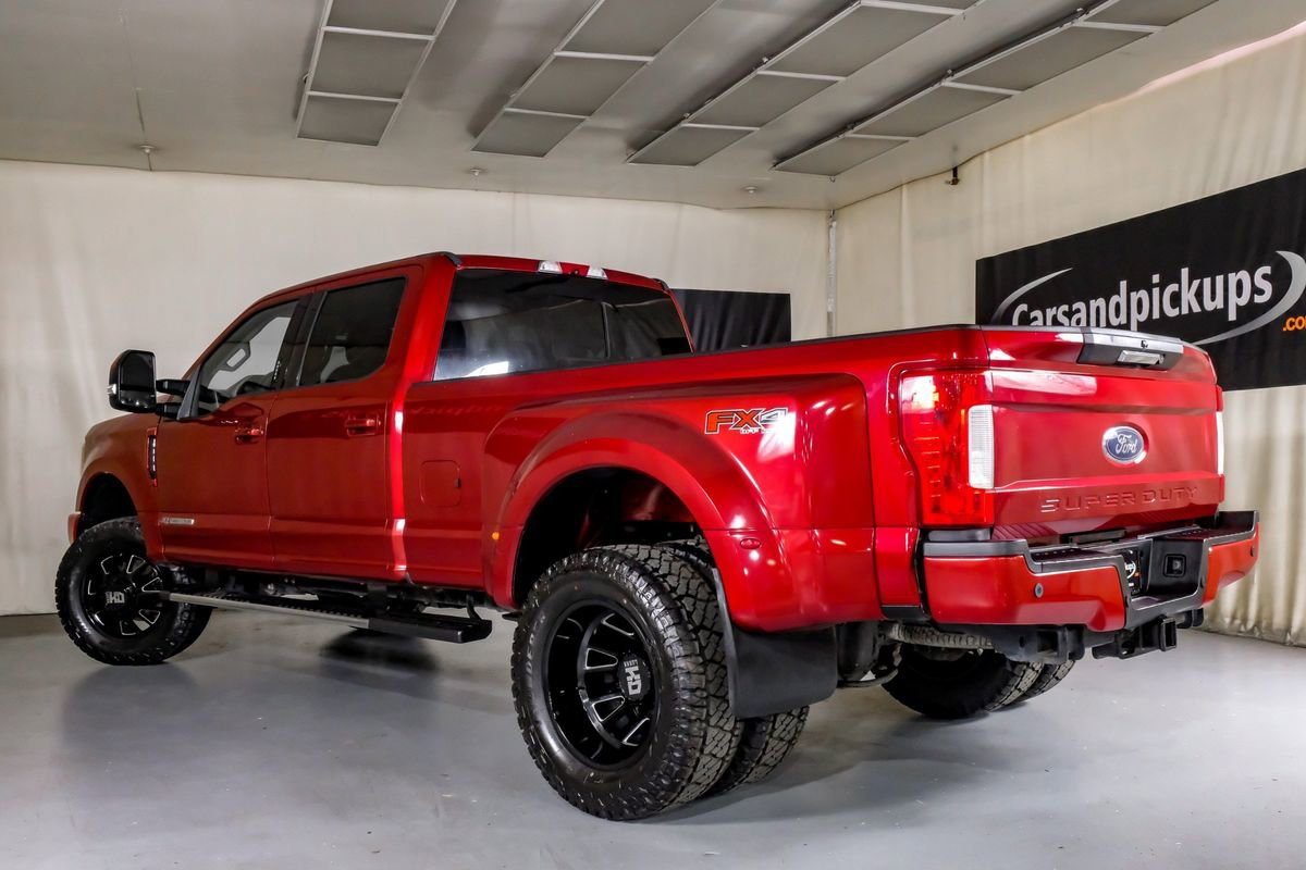 Used 2019 Ford F350 Lariat w/ Lariat Value Package AWD/4WD image 11