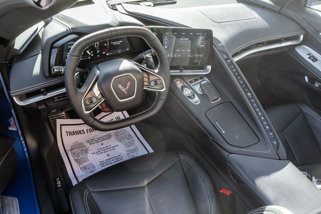 Used 2023 Chevrolet Corvette Stingray Preferred Conv w/ Z51 Performance Package image 9