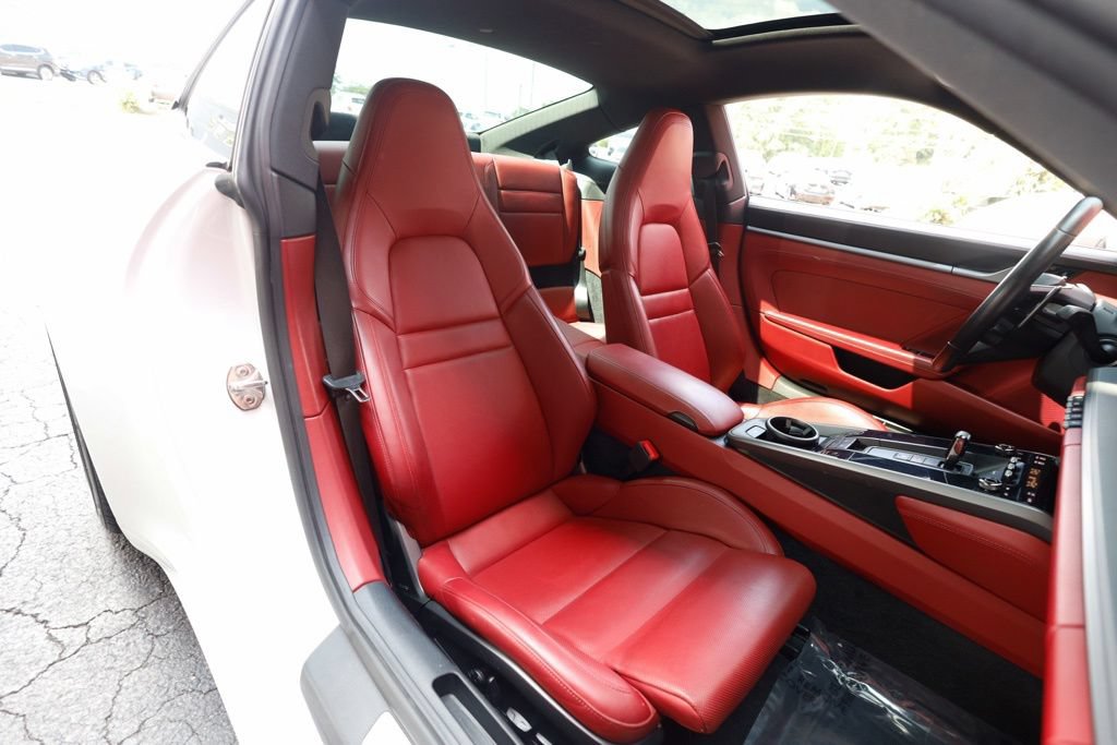 Used 2020 Porsche 911 Carrera RWD image 43