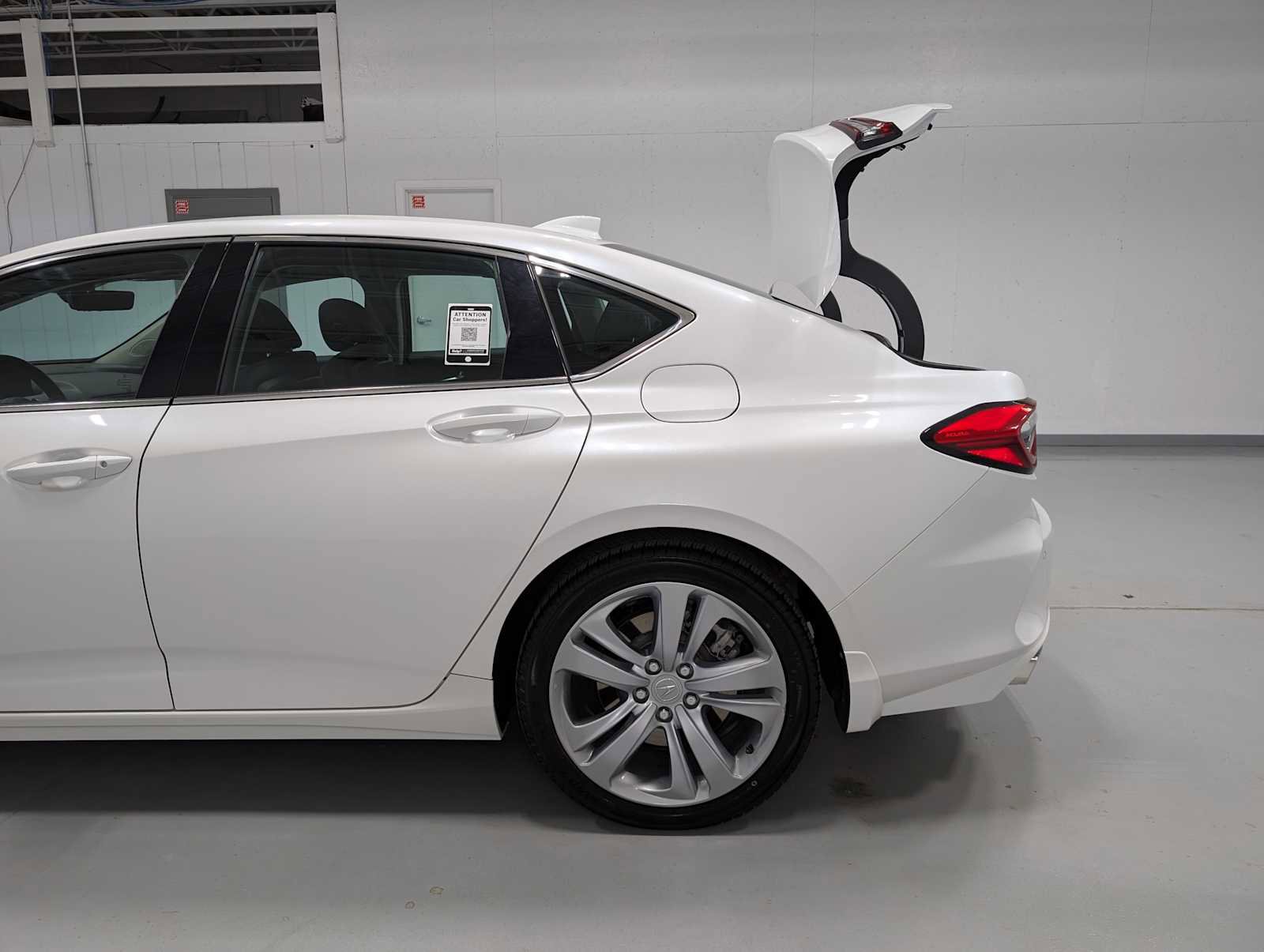 Used 2021 Acura TLX SH-AWD w/ Technology Package image 11