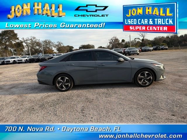 Used 2023 Hyundai Elantra Limited image 14