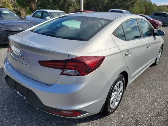 Used 2019 Hyundai Elantra SE image 10