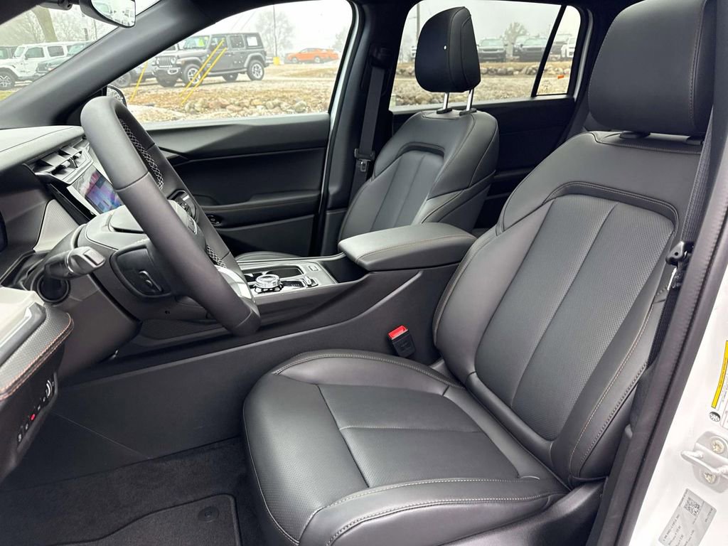 New 2026 Jeep Cherokee Limited image 16