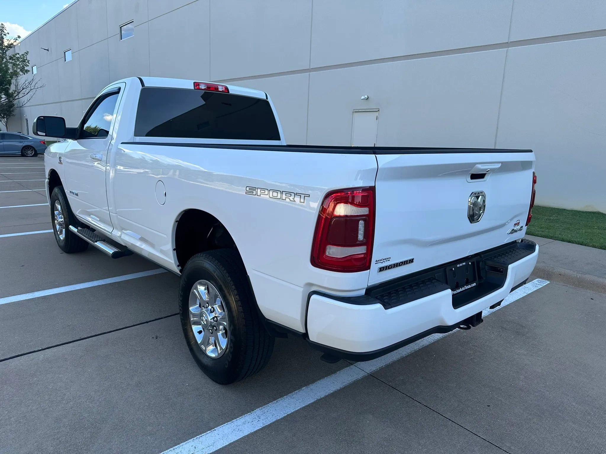 Used 2022 RAM 2500 Big Horn w/ Level C Equiment Group AWD/4WD image 13