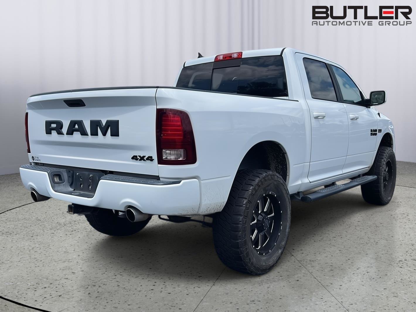 Used 2017 RAM 1500 Sport w/ Convenience Group AWD/4WD image 5