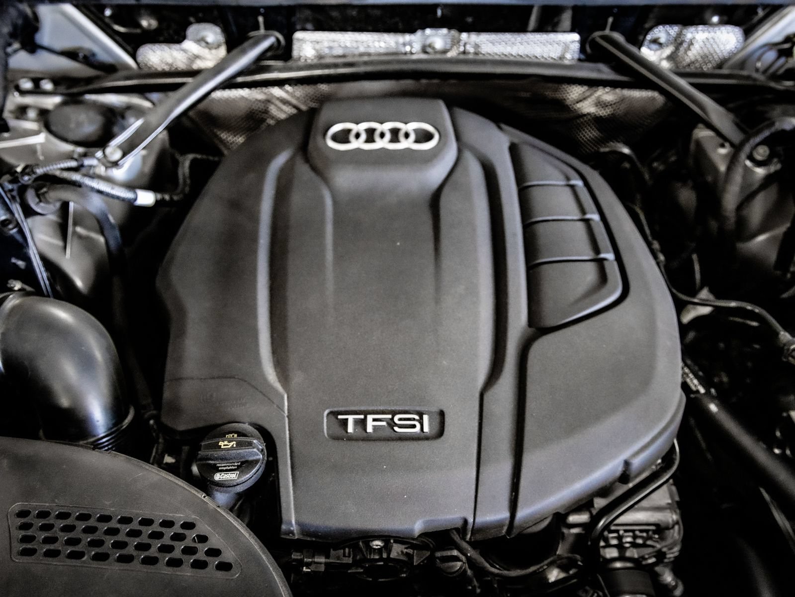 Used 2019 Audi Q5 Prestige w/ Prestige Package AWD/4WD image 35