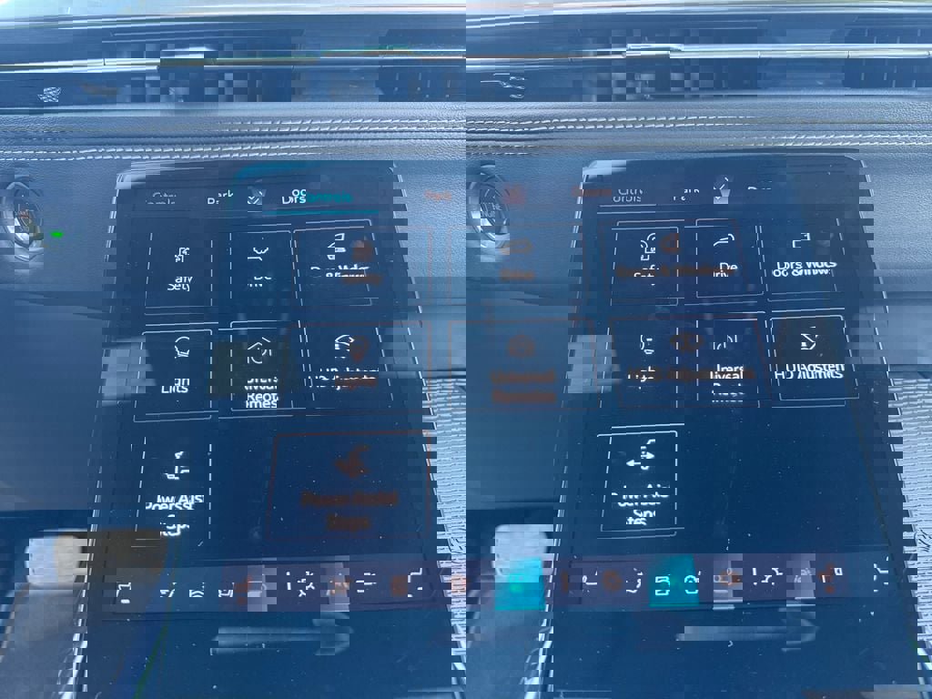 Used 2026 Cadillac Escalade Sport w/ Touring Package image 26