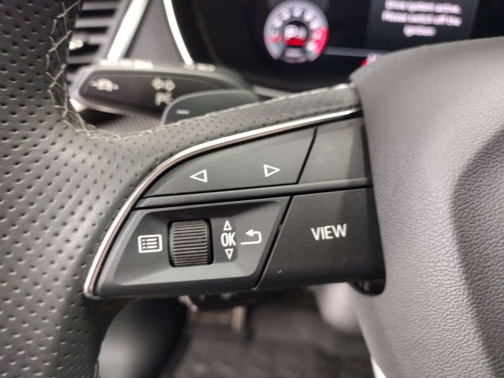 Used 2023 Audi SQ5 Premium Plus w/ Premium Plus Package AWD/4WD image 28