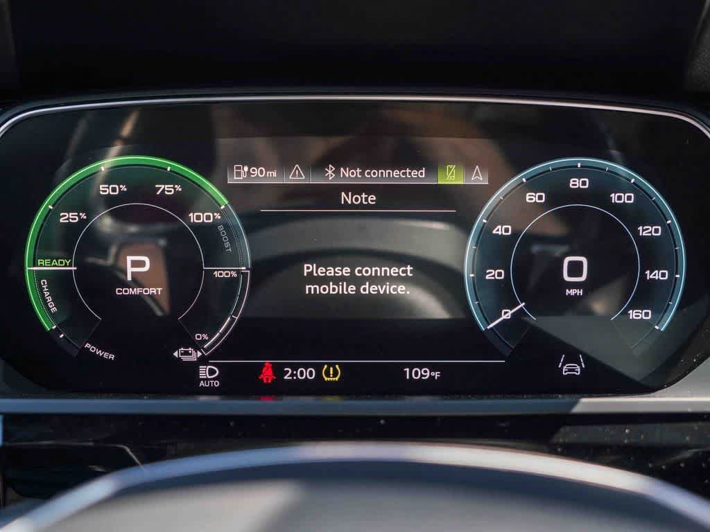 Used 2023 Audi e-tron Premium Plus AWD/4WD image 25