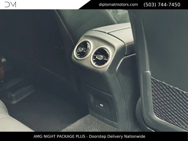 Used 2025 Mercedes-Benz CLA 35 AMG 4MATIC image 22