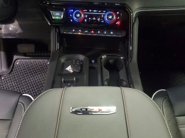 Used 2026 GMC Sierra 2500 AT4X w/ Snow Plow Prep/Camper Package image 24