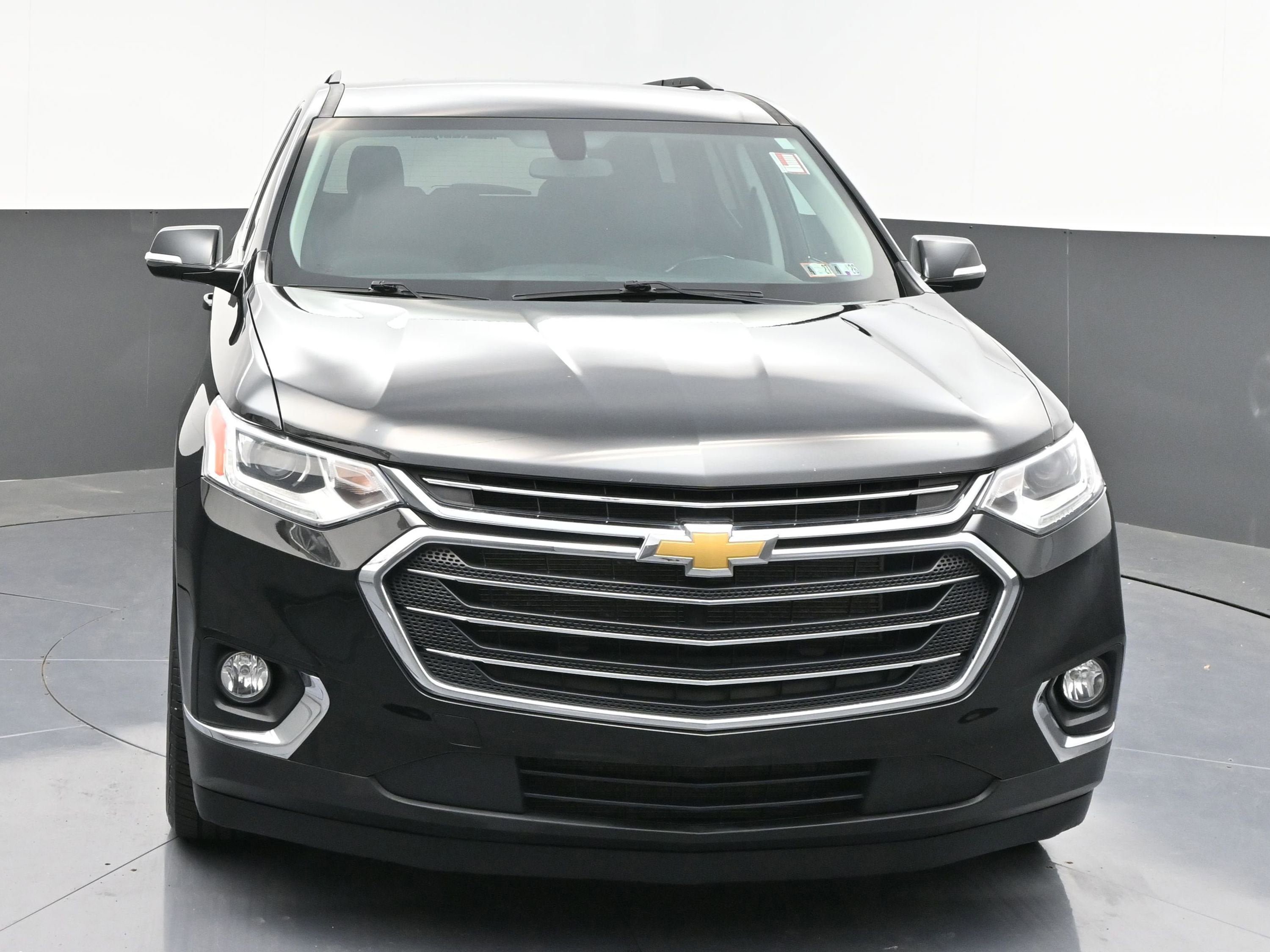 Used 2020 Chevrolet Traverse LT AWD/4WD image 2