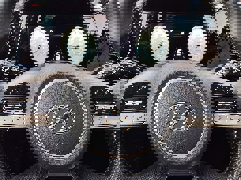 Used 2021 Hyundai Elantra SEL w/ Convenience Package image 24