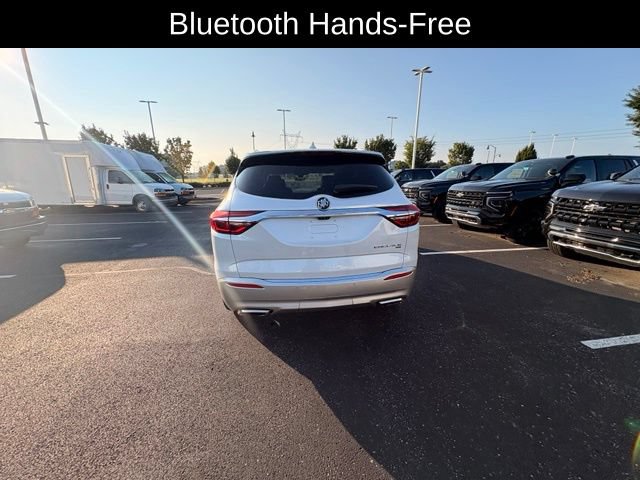 Used 2019 Buick Enclave Avenir w/ Avenir Technology Package AWD/4WD image 8