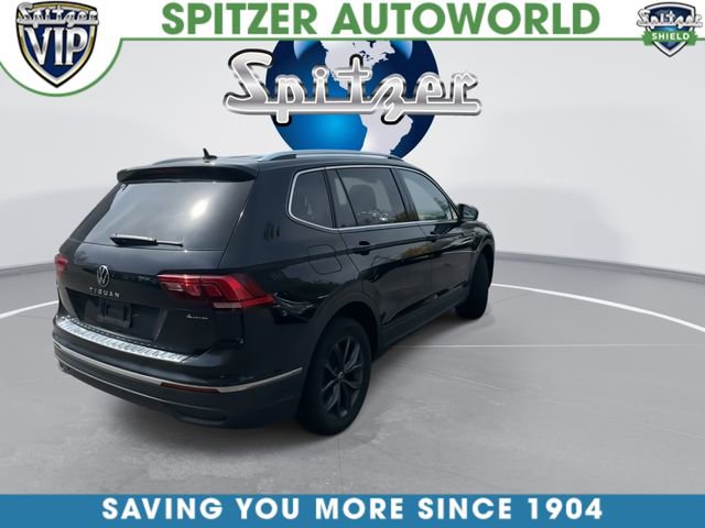 Used 2022 Volkswagen Tiguan SE w/ Panoramic Sunroof Package AWD/4WD image 9