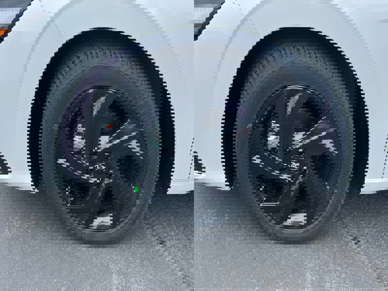 Certified 2026 Hyundai Elantra Sport image 13