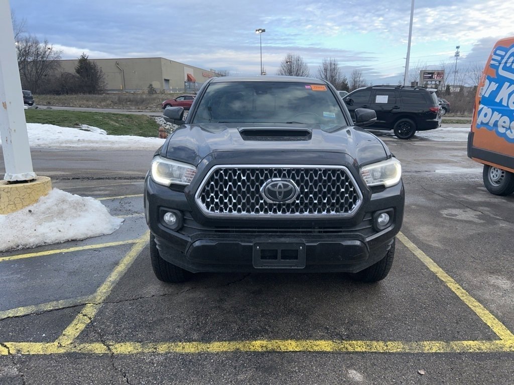 Used 2018 Toyota Tacoma SR5 image 8