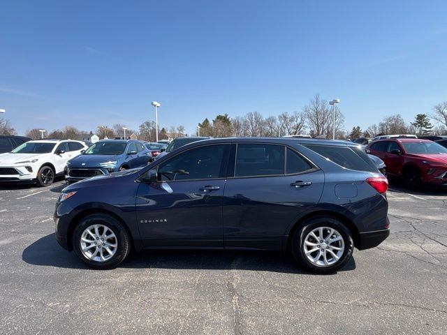 Used 2018 Chevrolet Equinox LS w/ LPO, Floor Liner Package image 8