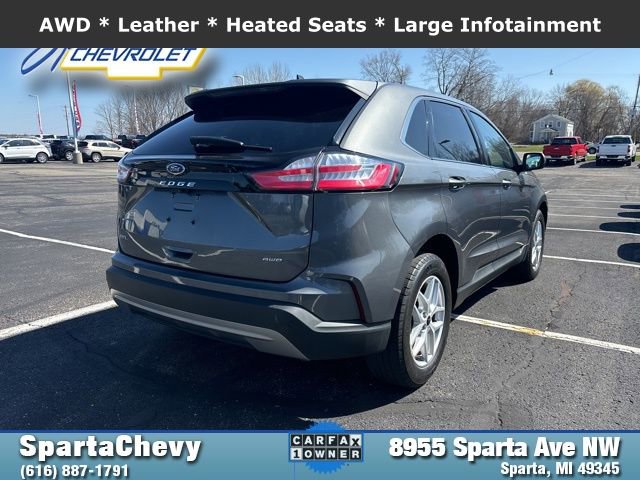 Used 2023 Ford Edge SEL image 3