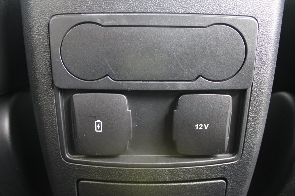 Used 2023 Ford Explorer XLT w/ Equipment Group 202A AWD/4WD image 16