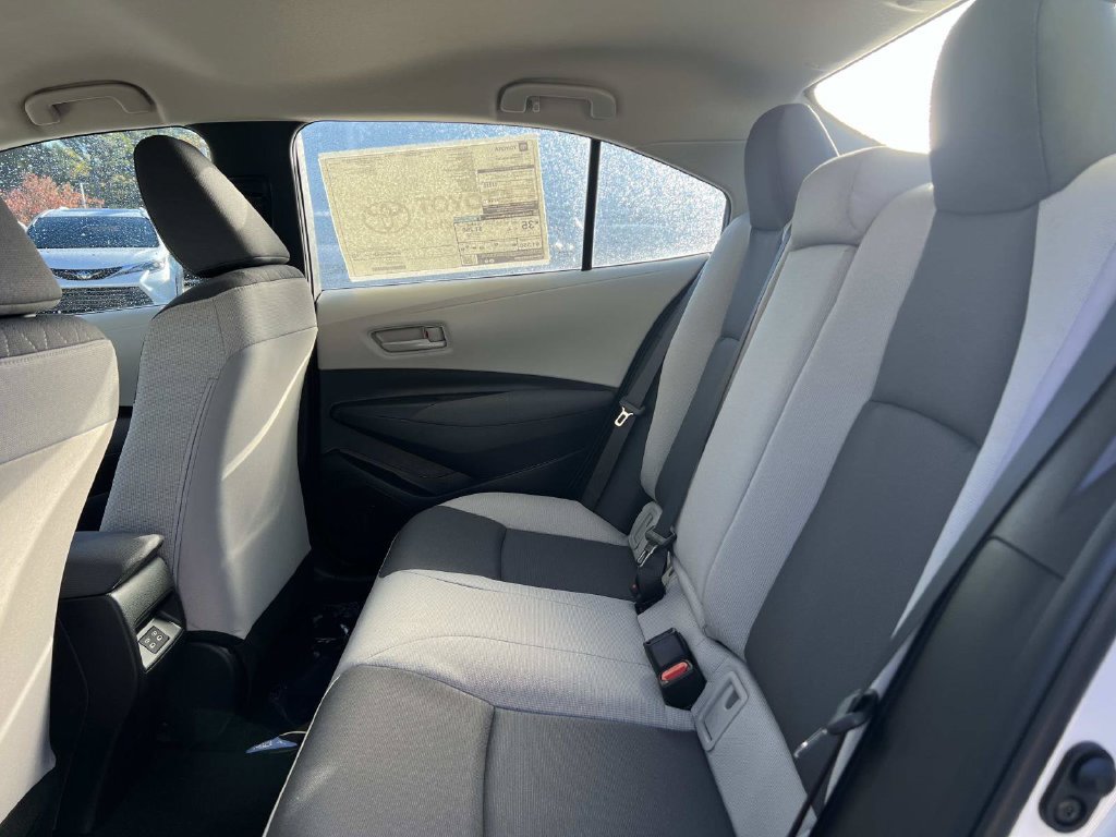 New 2027 Toyota Corolla LE FWD image 17