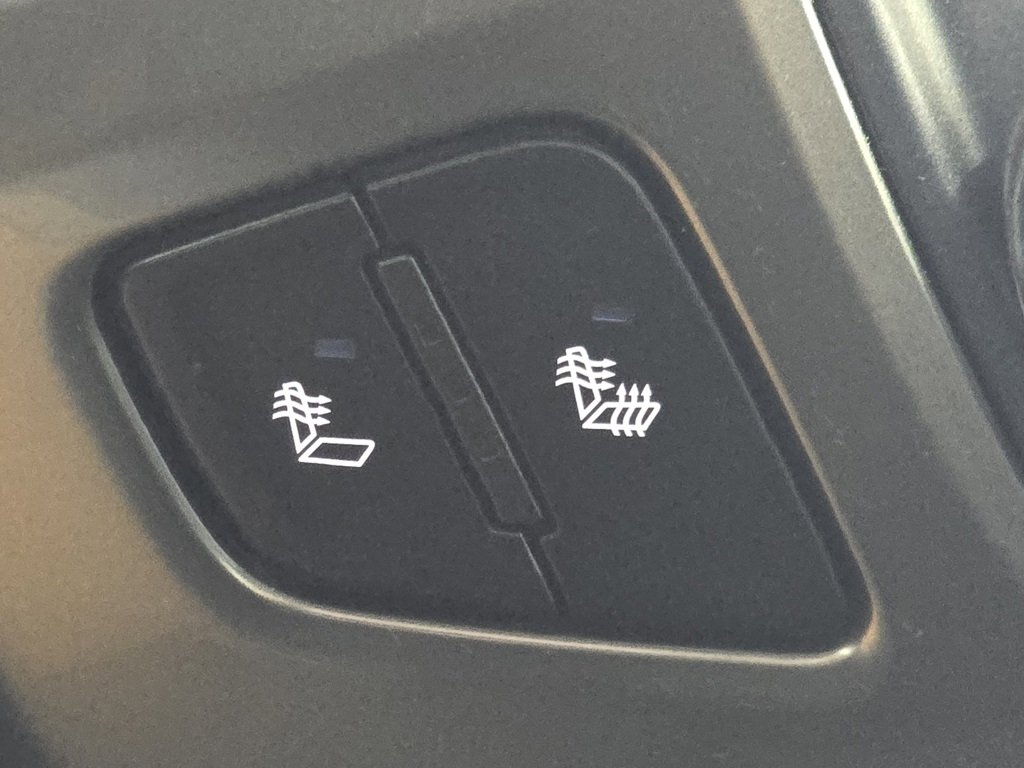 Used 2018 Chevrolet Silverado 1500 LT w/ All Star Edition image 8