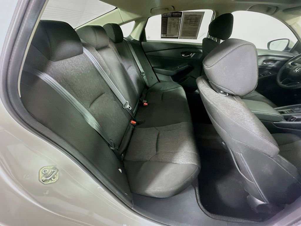 Used 2024 Honda Accord EX image 11