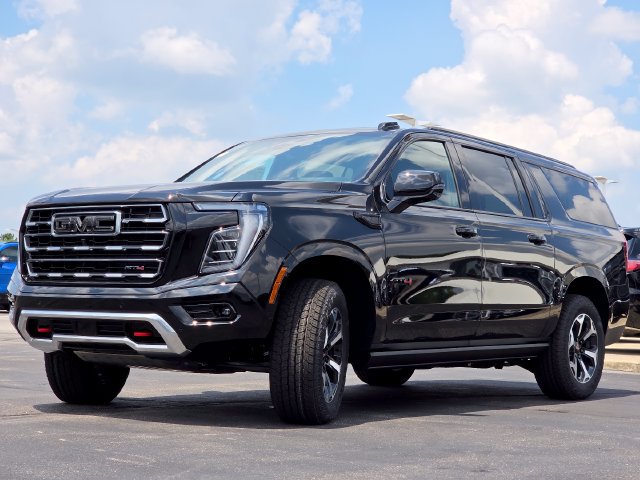 New 2026 GMC Yukon XL AT4 w/ AT4 Premium Package AWD/4WD image 15