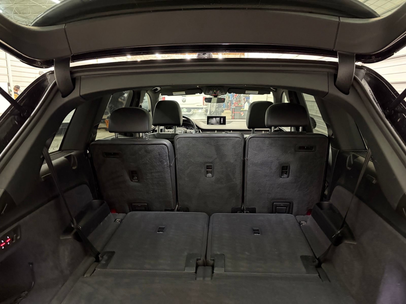 Used 2019 Audi Q7 3.0T Premium w/ Convenience Package AWD/4WD image 34