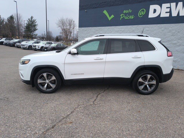 Used 2019 Jeep Cherokee Limited image 2
