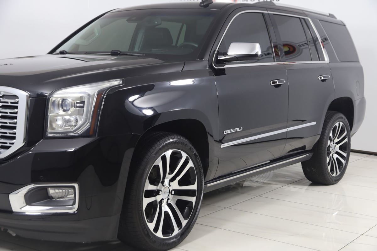 Used 2018 GMC Yukon Denali w/ Denali Ultimate Package AWD/4WD image 54