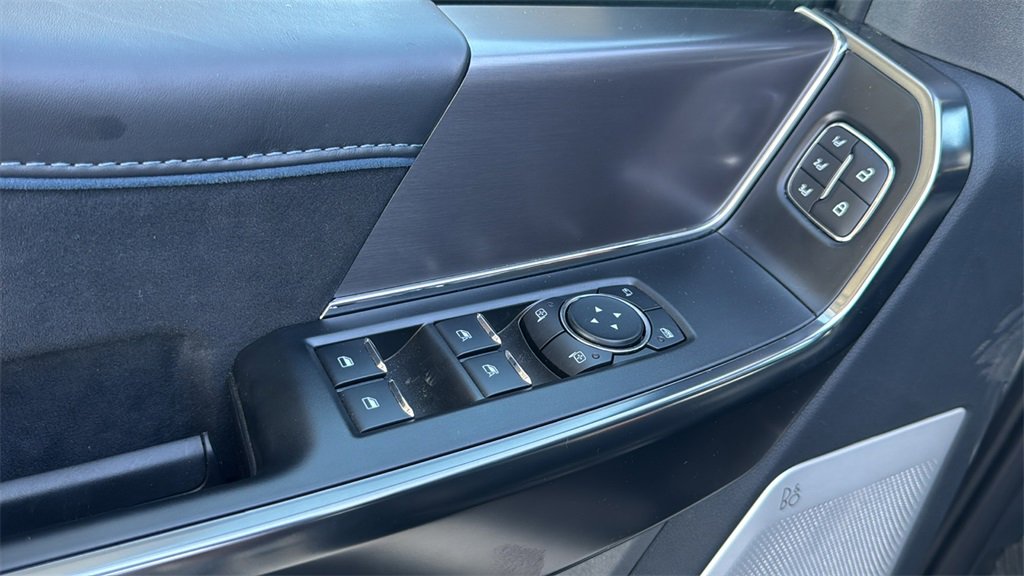 Certified 2025 Ford F150 Platinum w/ Equipment Group 702A High image 21