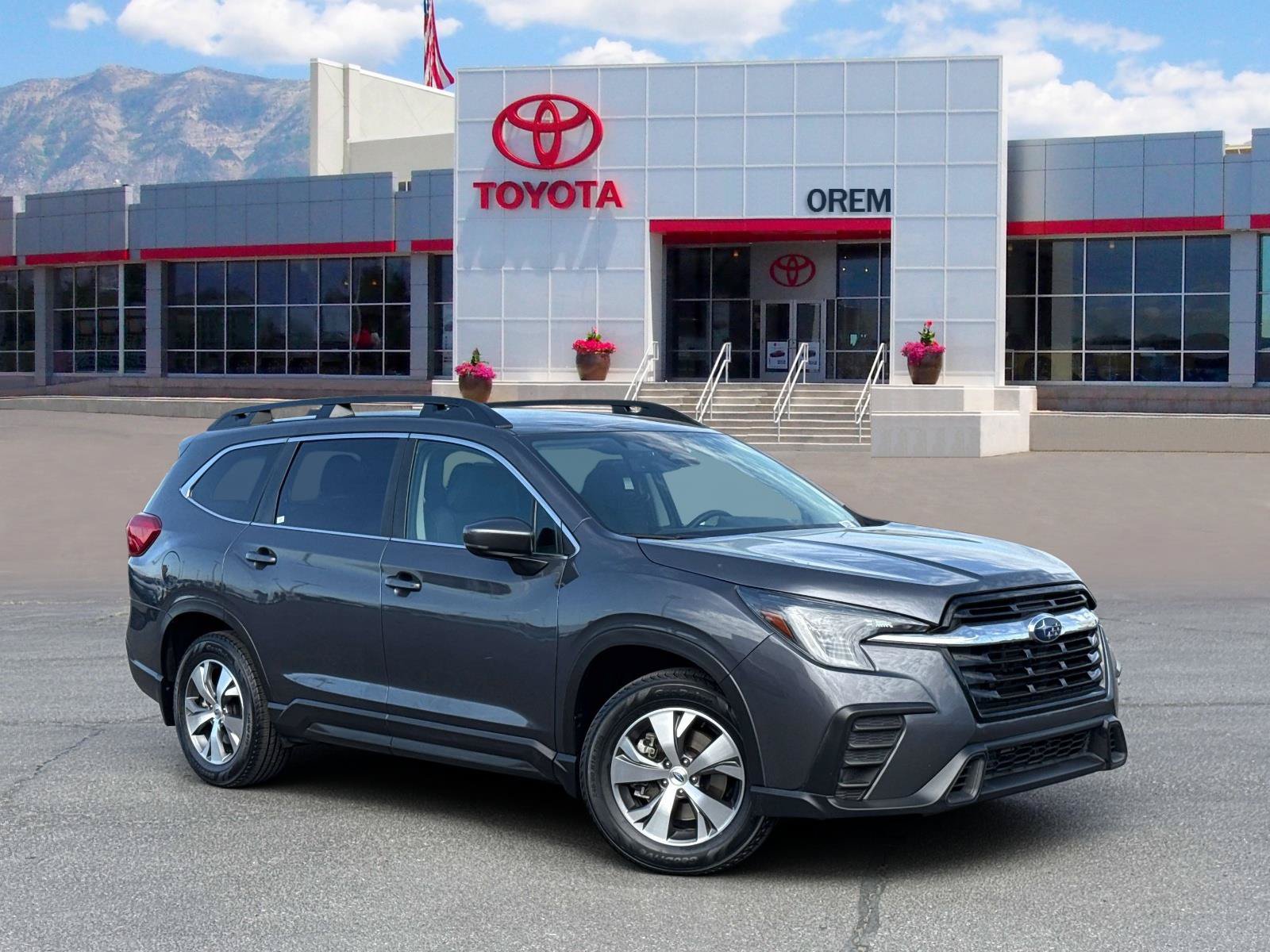 Used 2024 Subaru Ascent Premium w/ Convenience Package