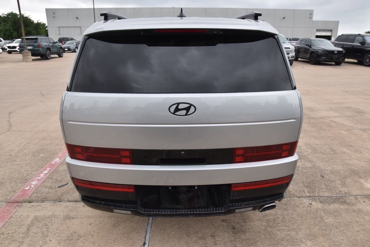 Used 2024 Hyundai Santa Fe Calligraphy FWD image 6