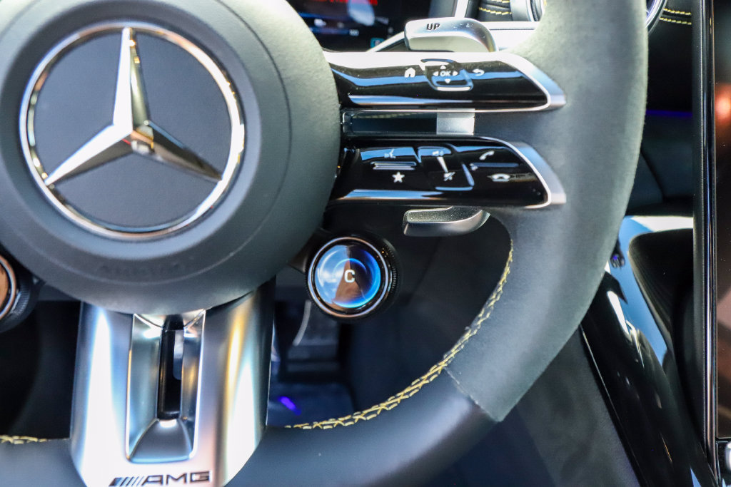 Used 2025 Mercedes-Benz AMG GT 63 S image 33