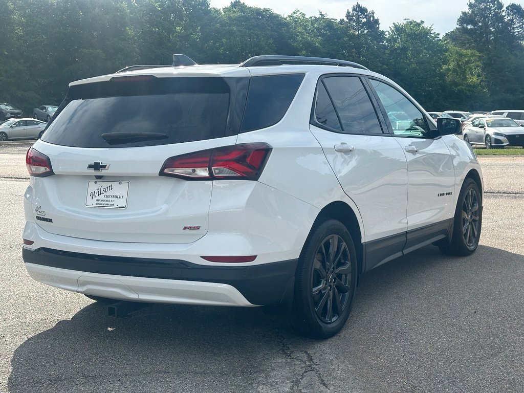 Used 2024 Chevrolet Equinox RS w/ LPO, Floor Liner Package FWD image 3