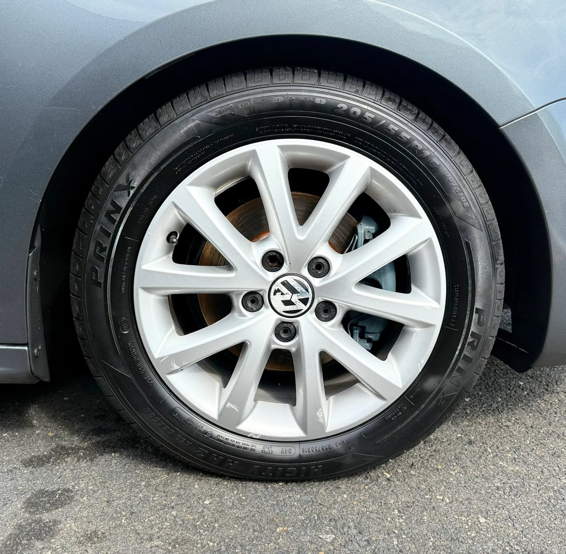 Used 2011 Volkswagen Jetta SE FWD image 45