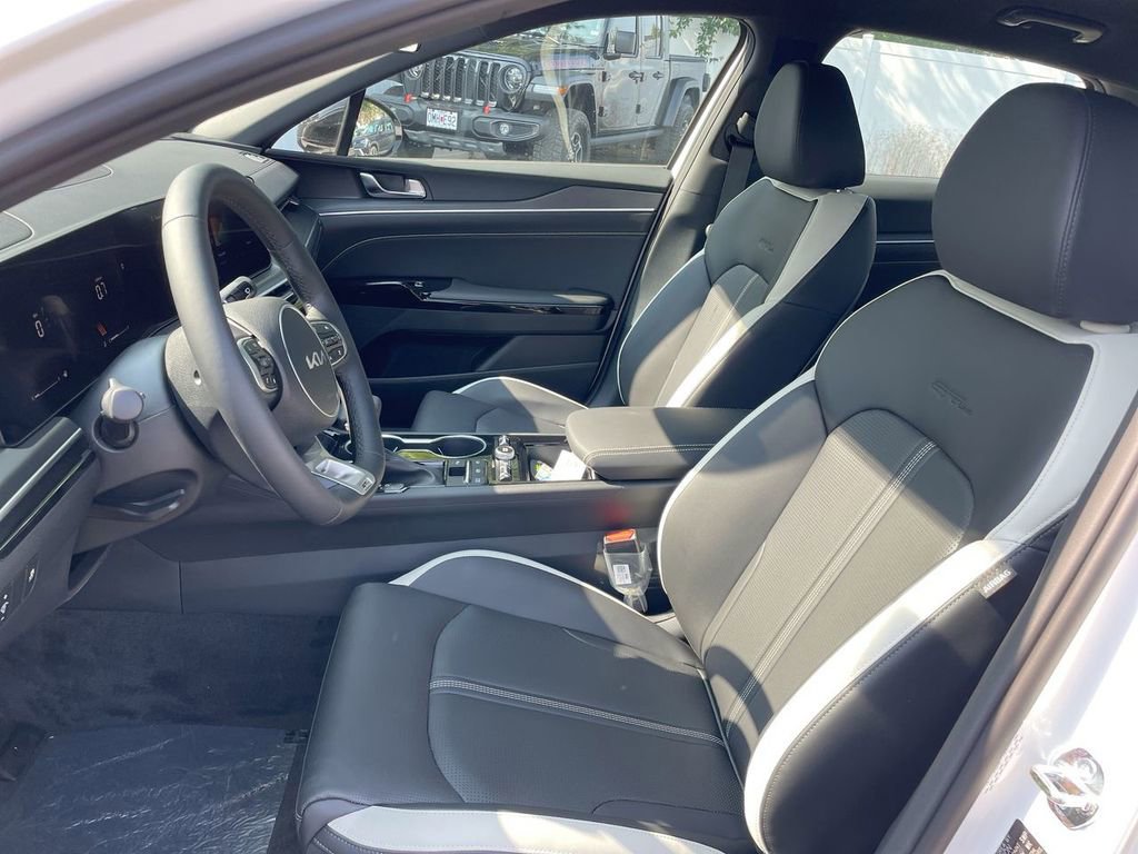 New 2026 Kia K5 GT-Line image 37
